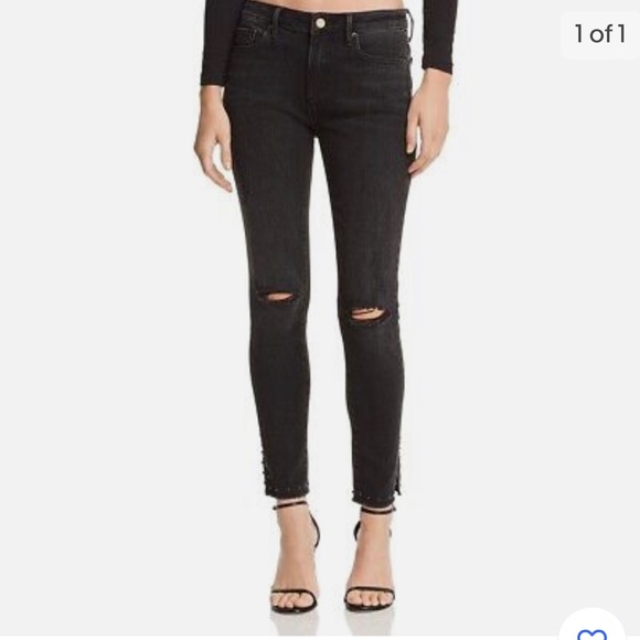 AQUA BLOOMINGDALES BLACK STUDDED HEM DISTRESSED CHARCOAL WASH SKINNY JEANS SZ 30 - Picture 1 of 6